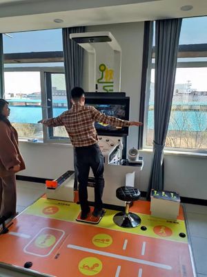 Quattro metodi di accesso macchina di prova di idoneità fisica per l'esame sanitario professionale