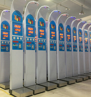 HW-900 Vending Machine per l'altezza e il peso del corpo per il BMI a moneta in arabo spagnolo