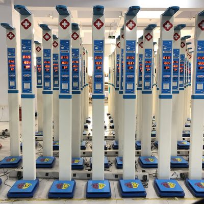 Macchina di vendita automatica con display a LED, con moneta, per la misurazione del peso corporeo