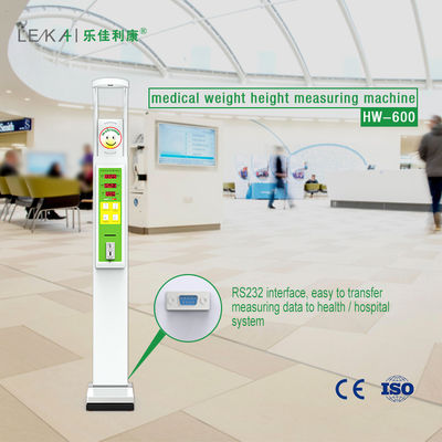 Scala medica a display a LED per persone che pesano calcolo e misura del peso dell'IMC