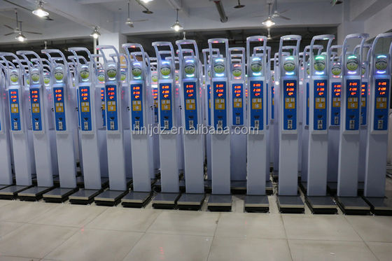 Display LED Coin Operated BMI Machine con trasmissione dati e supporto personalizzato